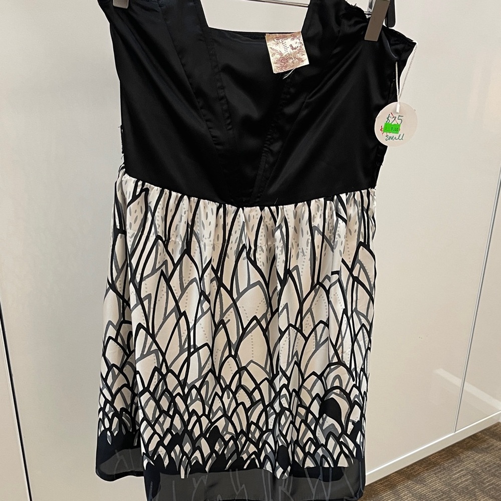 Stylish Black and White Dress
